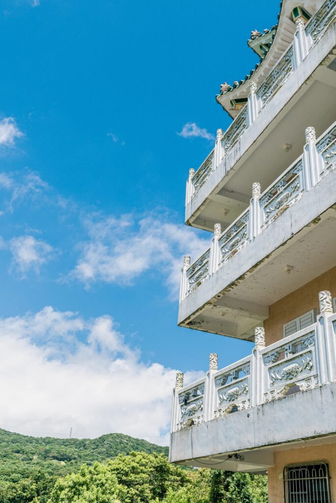 山海間的慧明禪寺